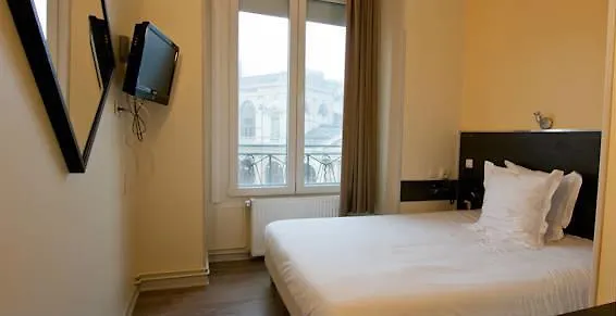 **  Hotel De Londres Lille France